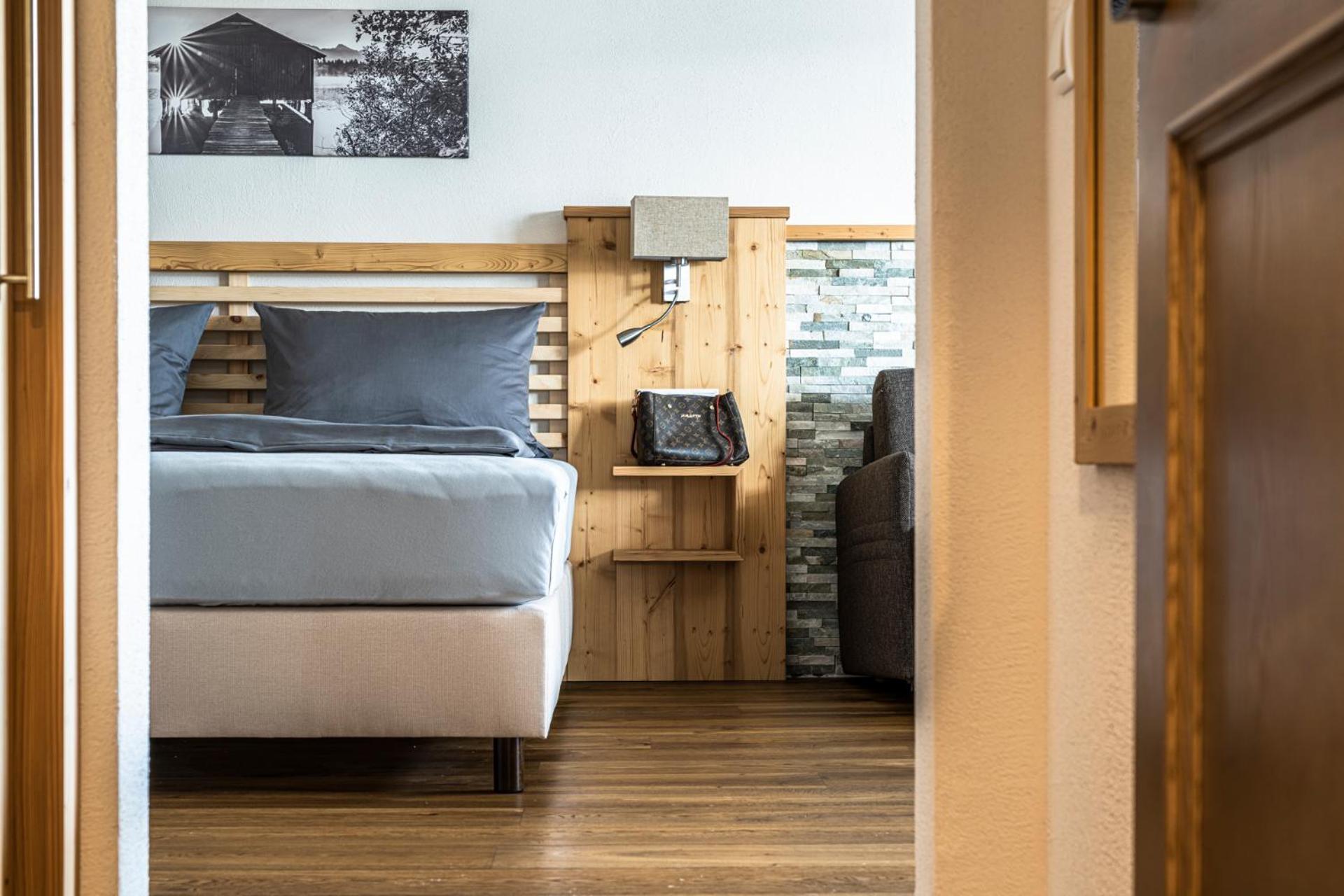 Hotel Christine Eisenberg  Extérieur photo