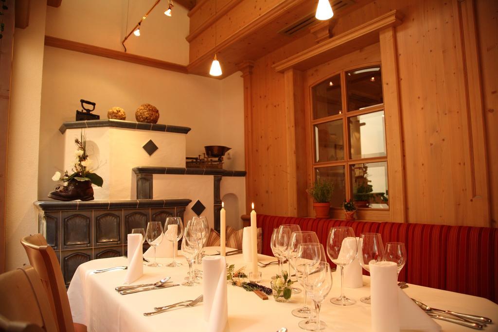 Hotel Christine Eisenberg  Extérieur photo